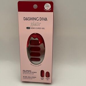Dashing Diva Glaze Red LED Semi-Cured Gel Nail Strips GAM408 Rudy Red Apple